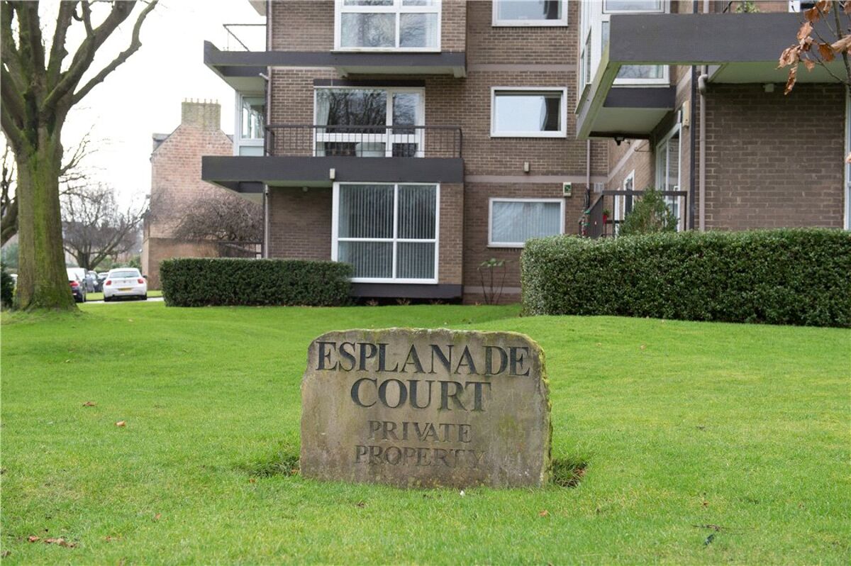flat for sale in Esplanade Court, 2 St. Marys Walk, Harrogate, North Yorkshire, HG2 HAR180004