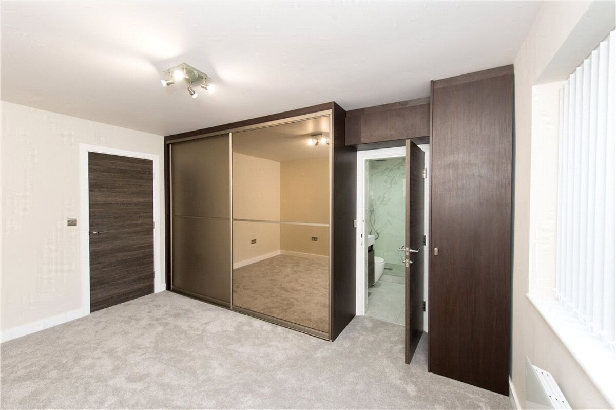 flat for sale in Esplanade Court, 2 St. Marys Walk, Harrogate, North