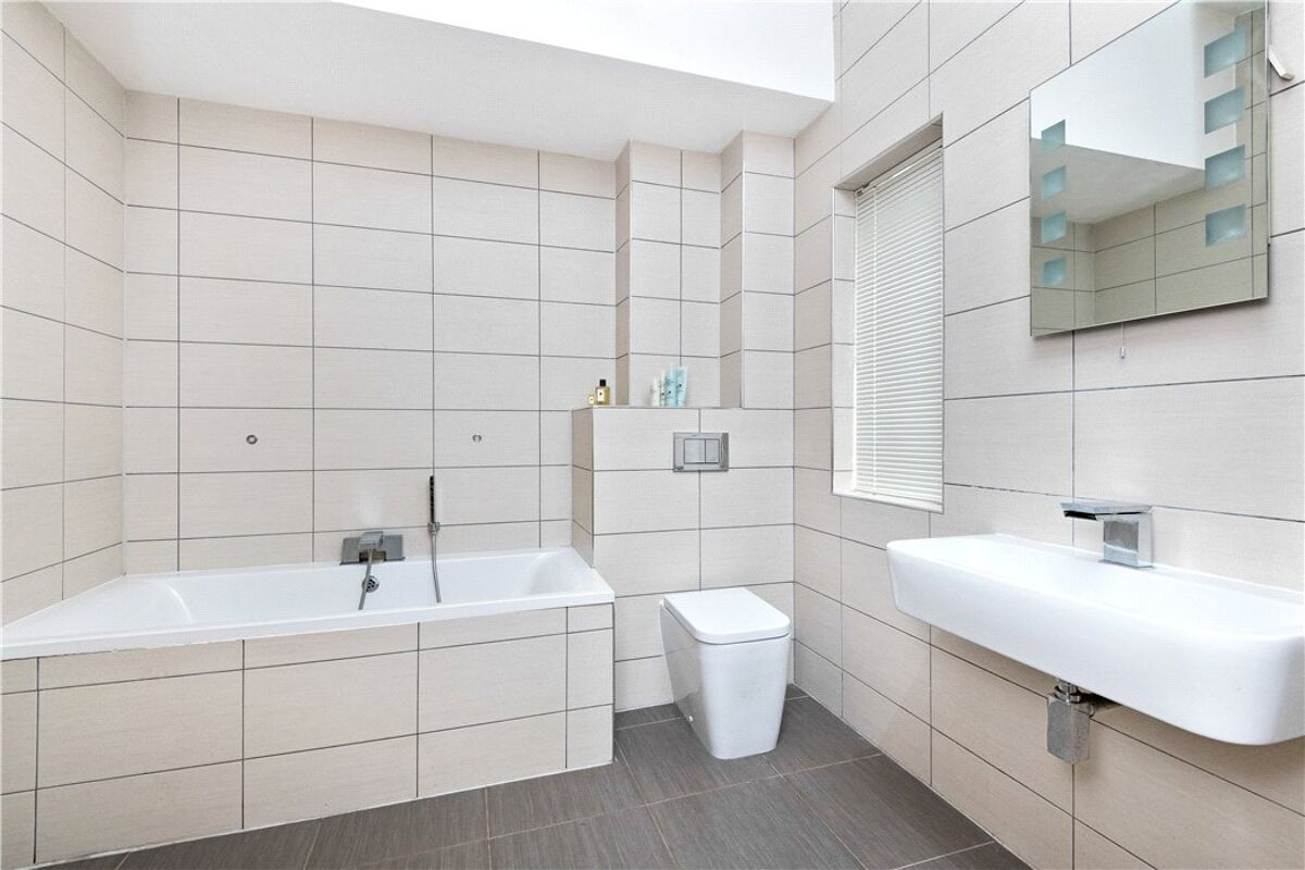 house for sale in Crag Lane, Knaresborough, North Yorkshire, HG5 HAR180038 Knight Frank