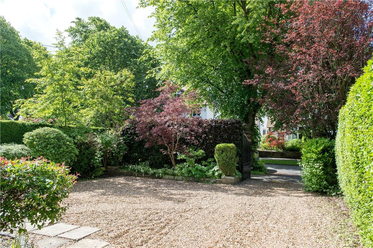 house for sale in Langcliffe Avenue, Harrogate, North Yorkshire, HG2