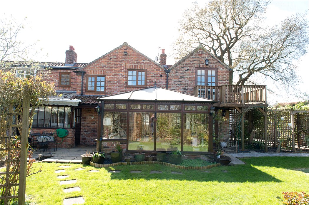 house for sale in Nun Monkton, York, North Yorkshire, YO26 HAR190074