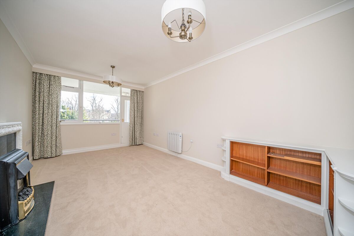 Apartment for sale in Byron Court, Beech Grove, Harrogate, North