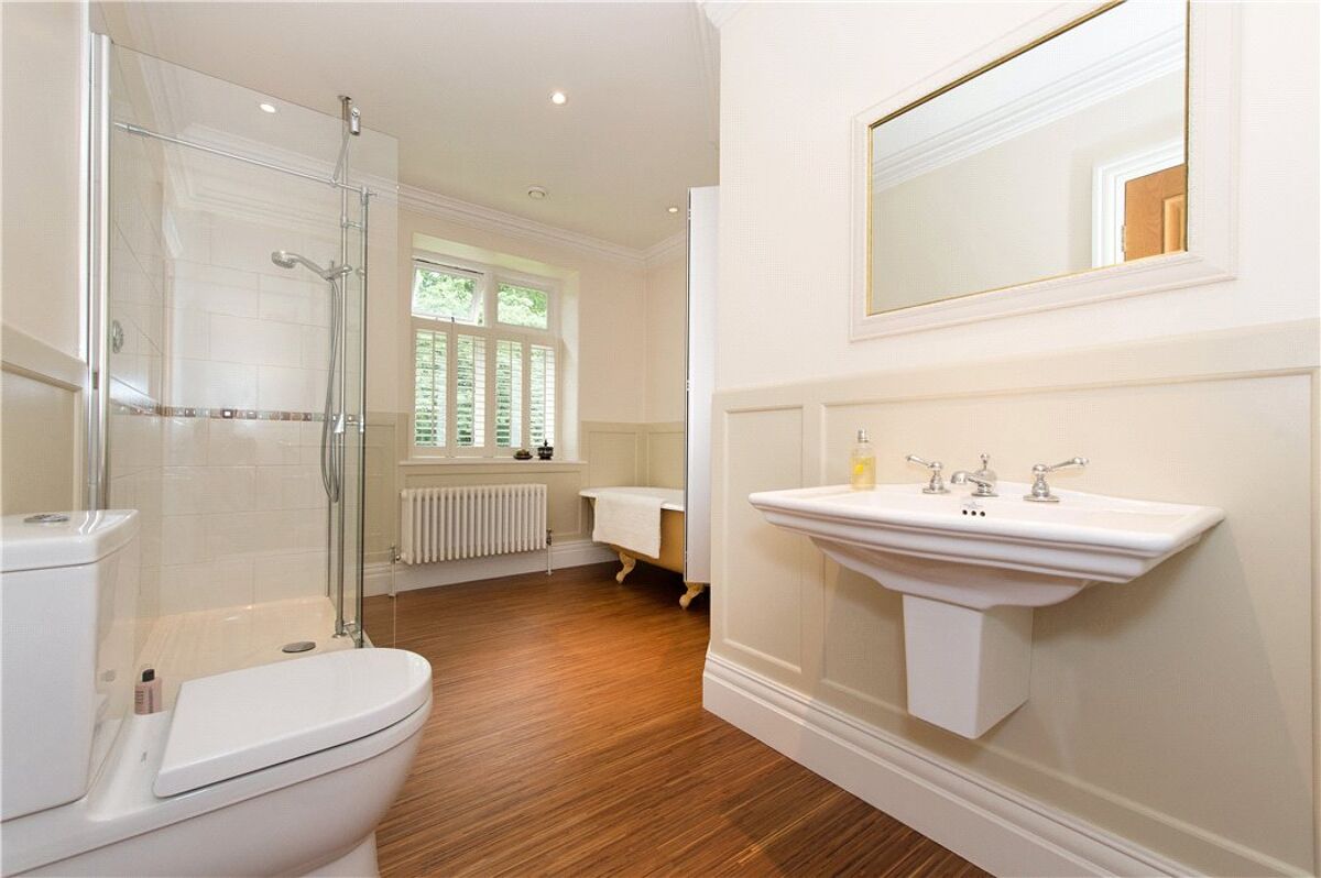 house for sale in The Oval, Harrogate, North Yorkshire, HG2 HAR190133