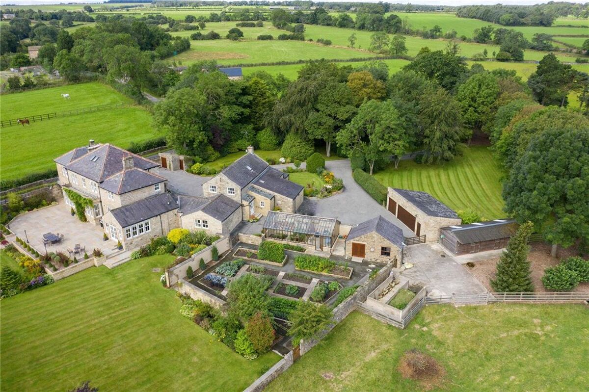 Property for sale Shaw Lane, Beckwithshaw, Harrogate, North Yorkshire