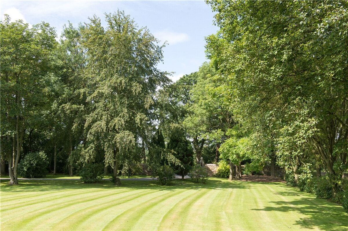 Property for sale Shaw Lane, Beckwithshaw, Harrogate, North Yorkshire, HG3 Knight Frank