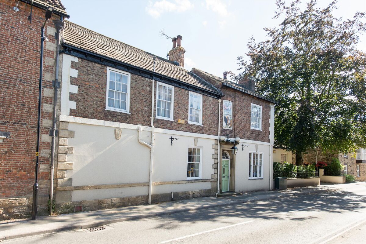 house for sale in Gracious Street, Knaresborough, North Yorkshire, HG5