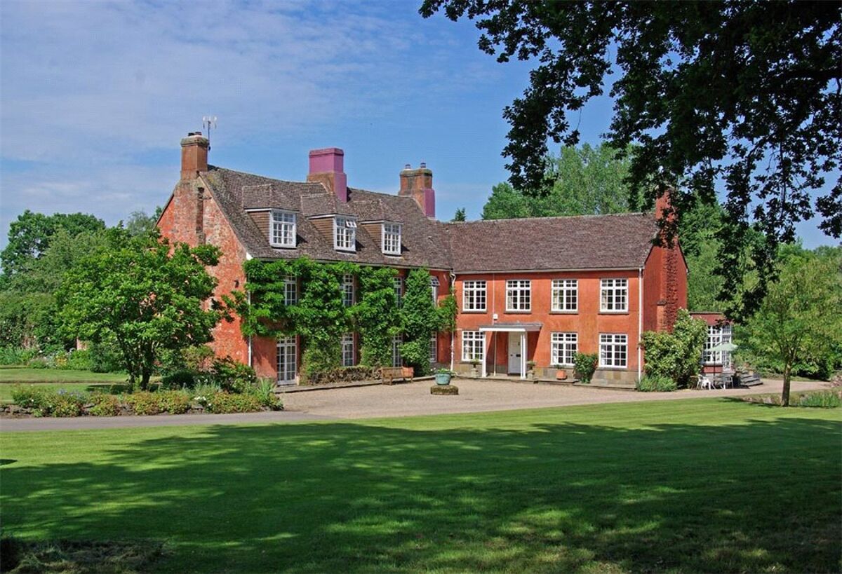 house for sale in Bryngwyn, Raglan, Usk, Monmouthshire, NP15