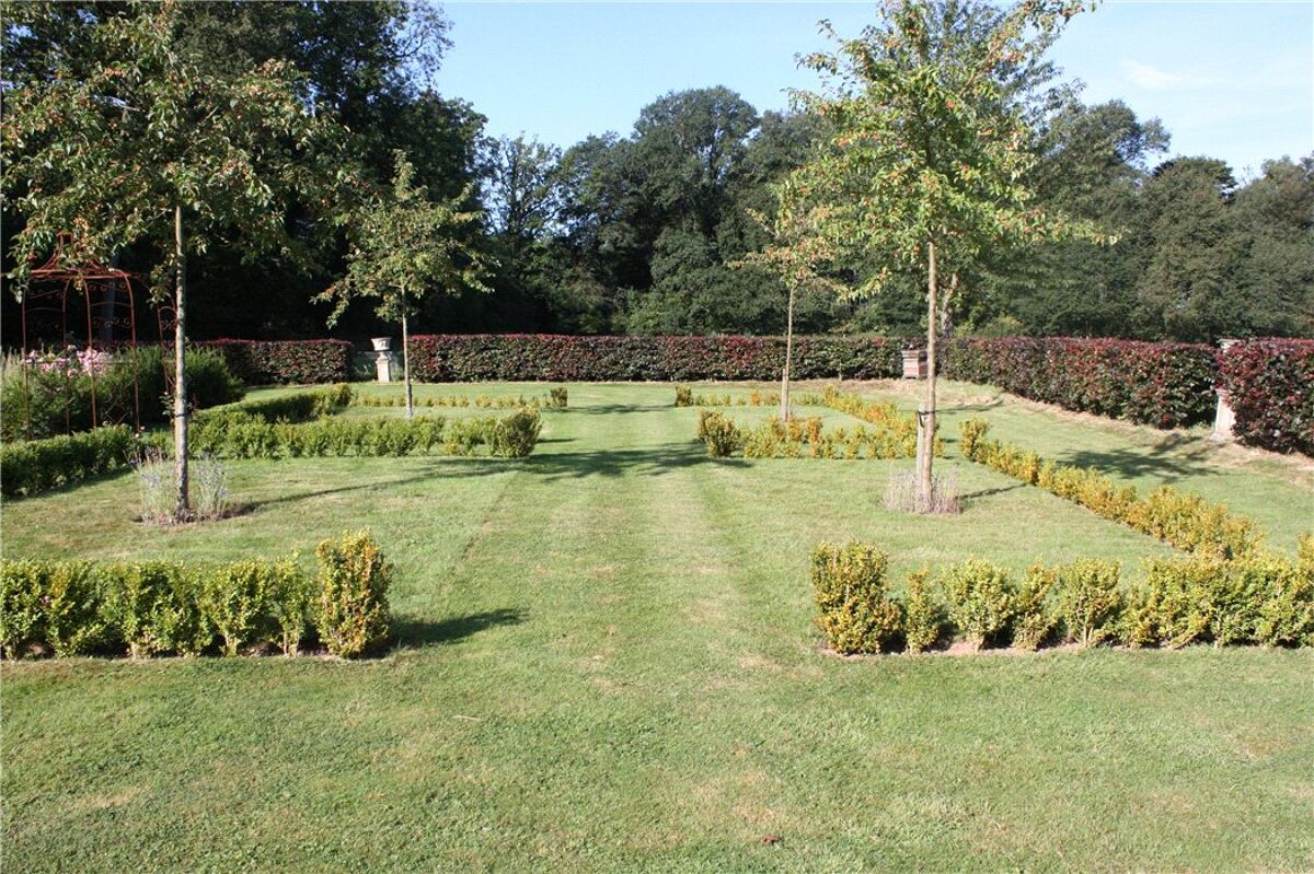 house for sale in Dilwyn, Hereford, Herefordshire, HR4 HFD090163