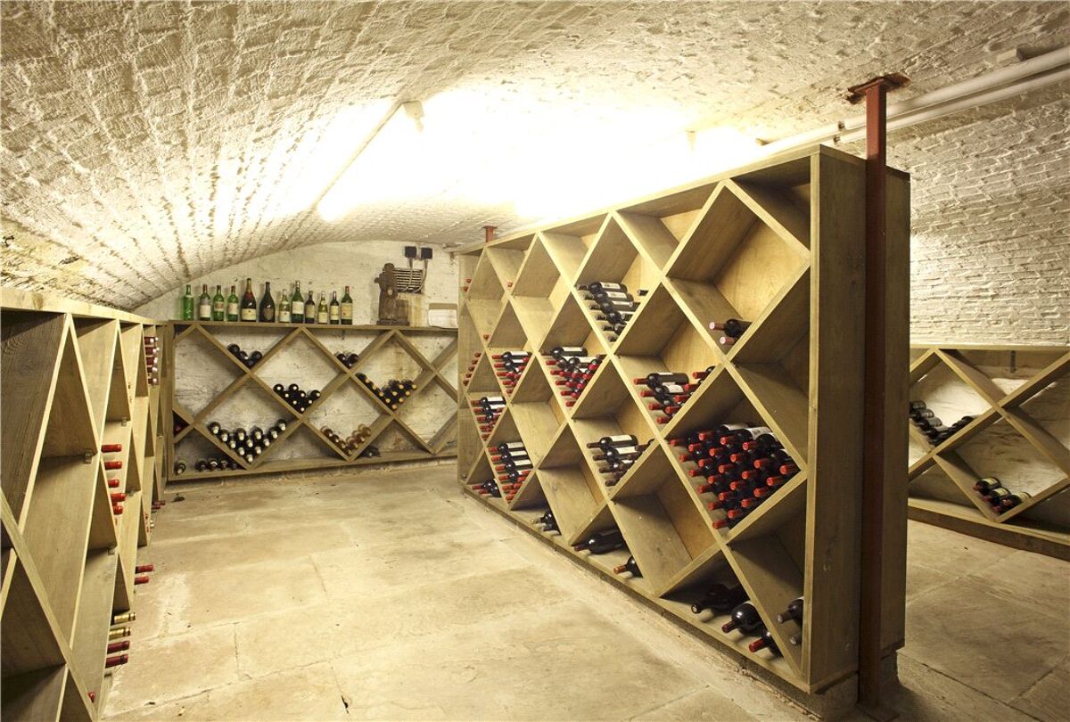 house for sale in Llanfilo, Brecon, Powys, LD3 HFD130007 Knight Frank