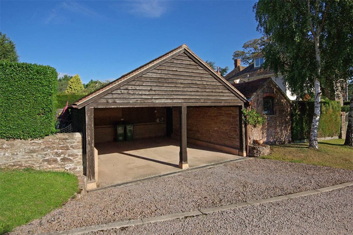 house for sale in Weston Under Penyard, RossOnWye, Herefordshire, HR9 HFD140166 Knight Frank