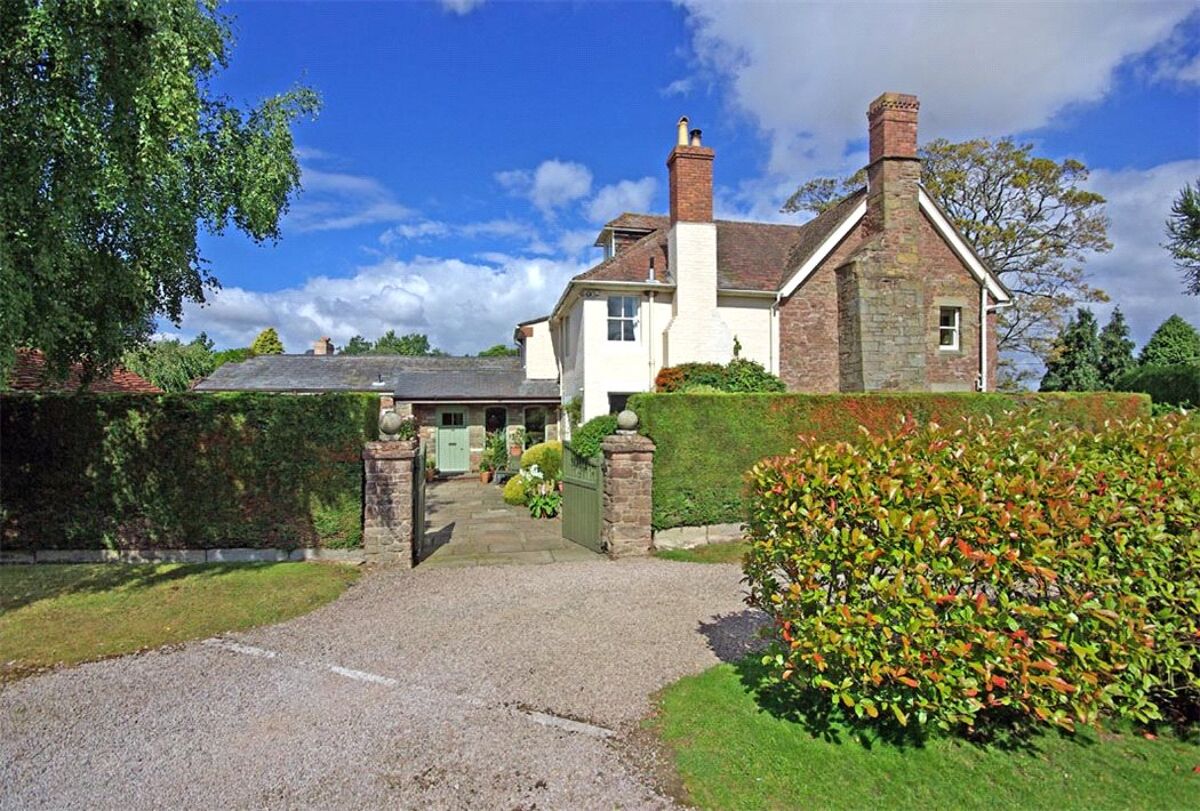 house for sale in Weston Under Penyard, RossOnWye, Herefordshire, HR9