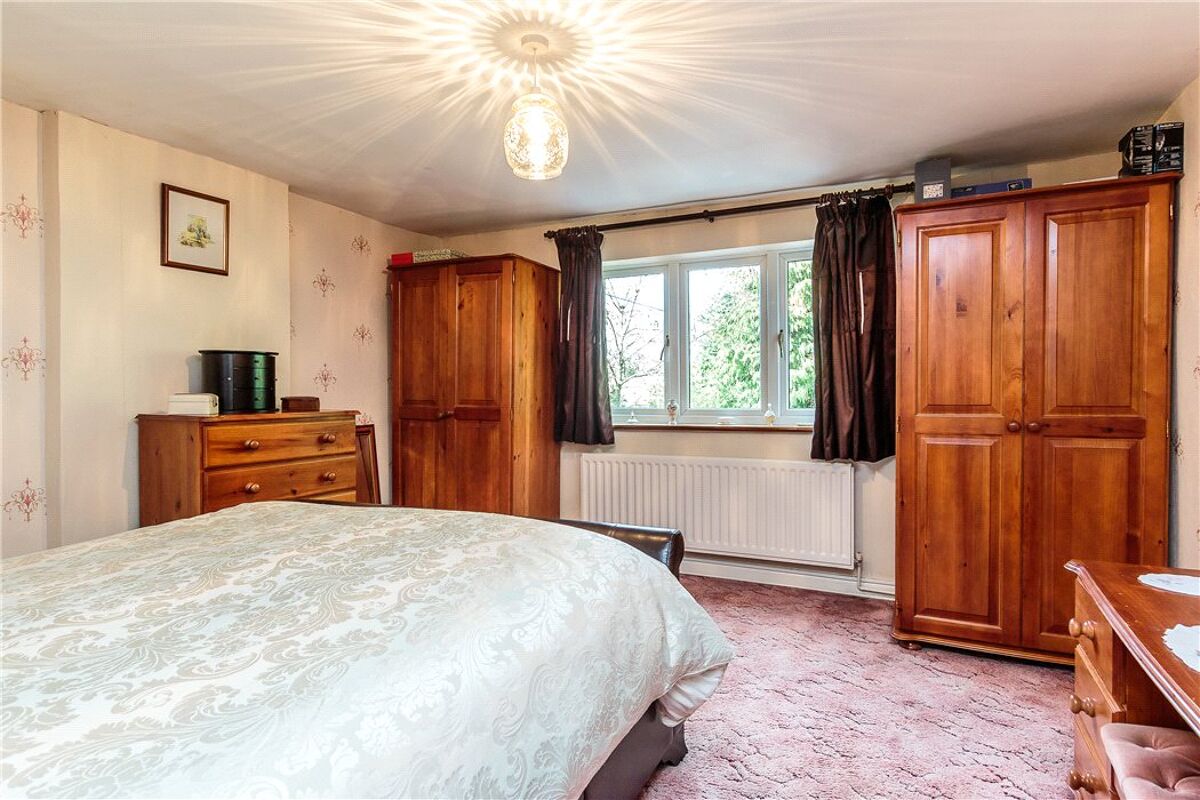 house for sale in Dymock, Gloucestershire, GL18 HFD160002 Knight Frank