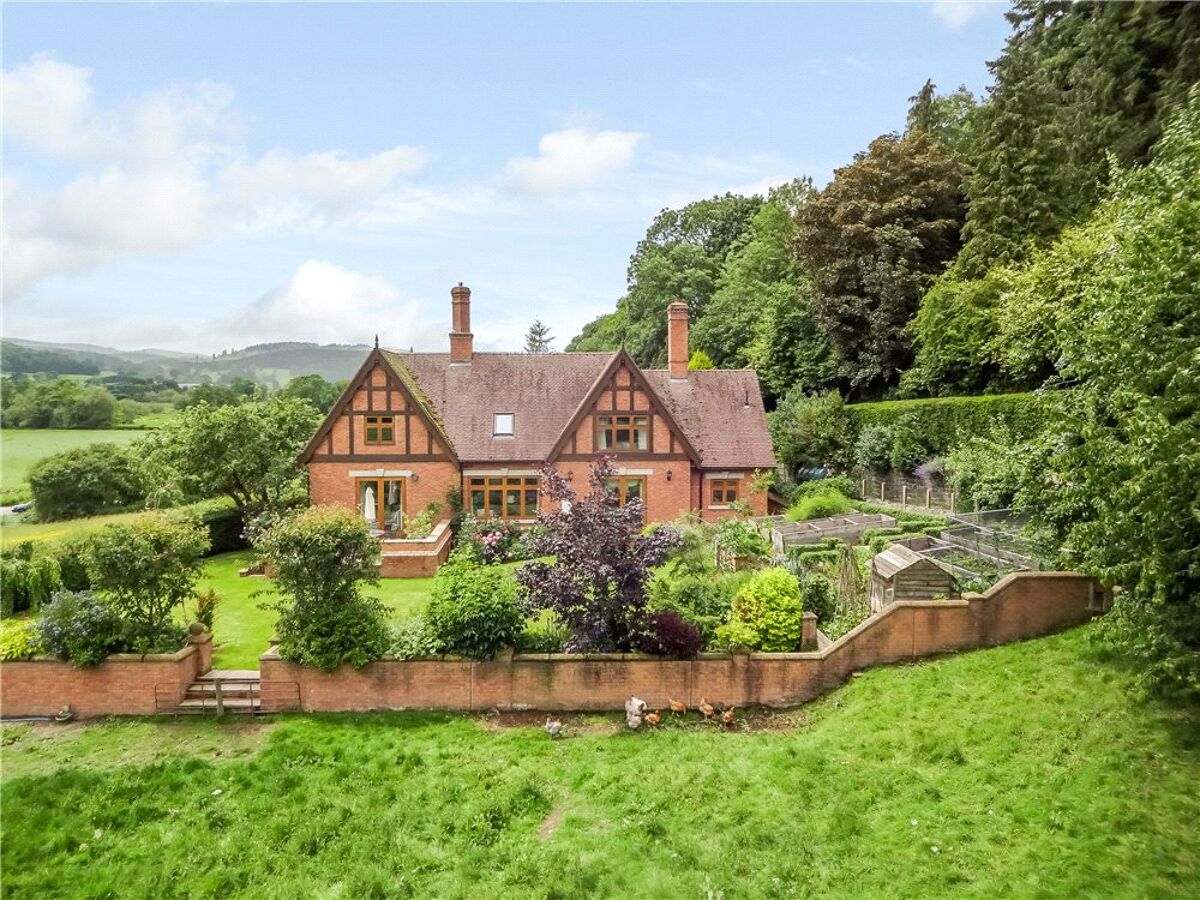 house for sale in Bucknell, Shropshire, SY7 HFD170103 Knight Frank house for sale in Bucknell, Shropshire, SY7 HFD170103 Knight Frank