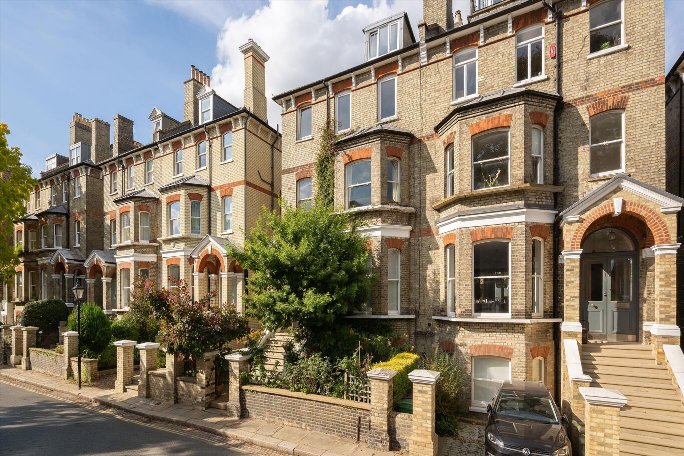 Image of Cannon Place, Hampstead, London, NW3