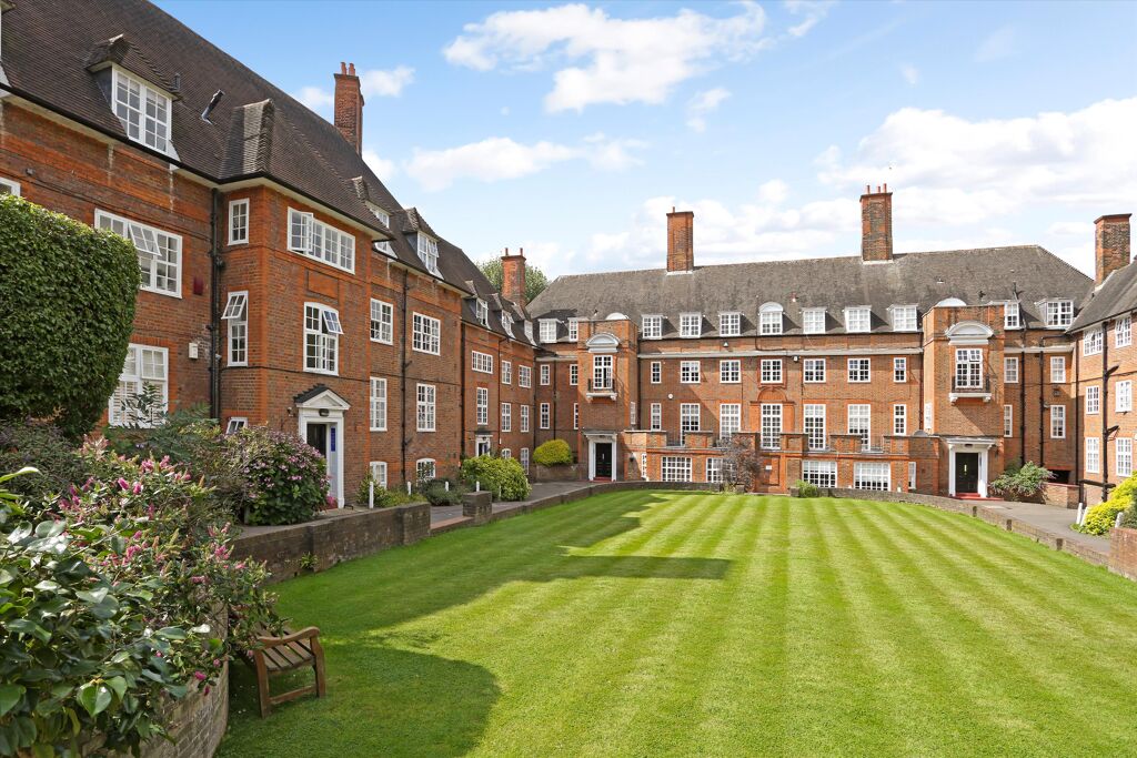 Image of Hampstead Way, London, NW11