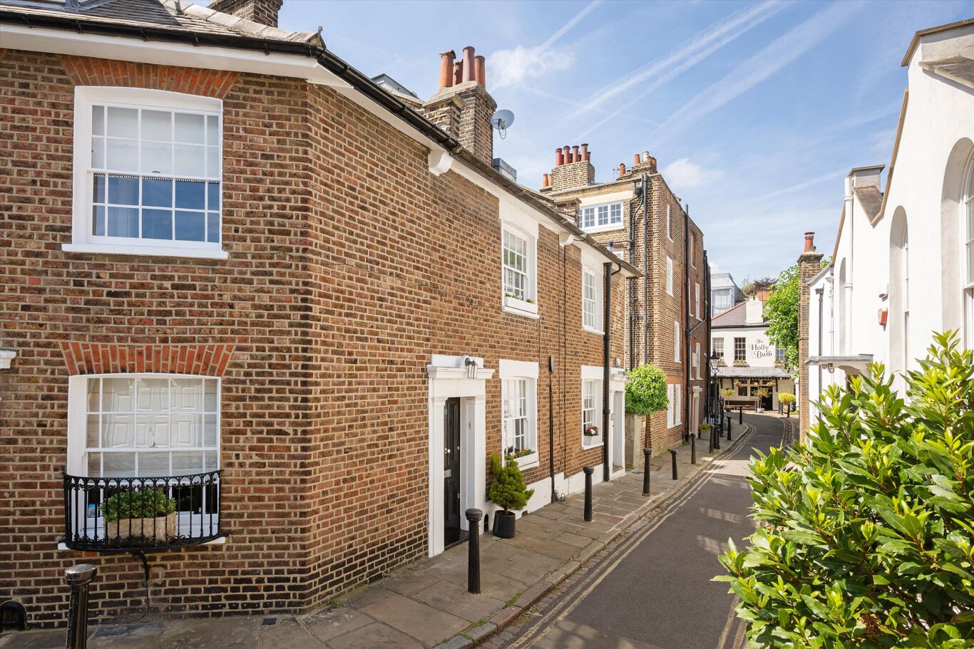 Image of Holly Mount, Hampstead Village, London NW3