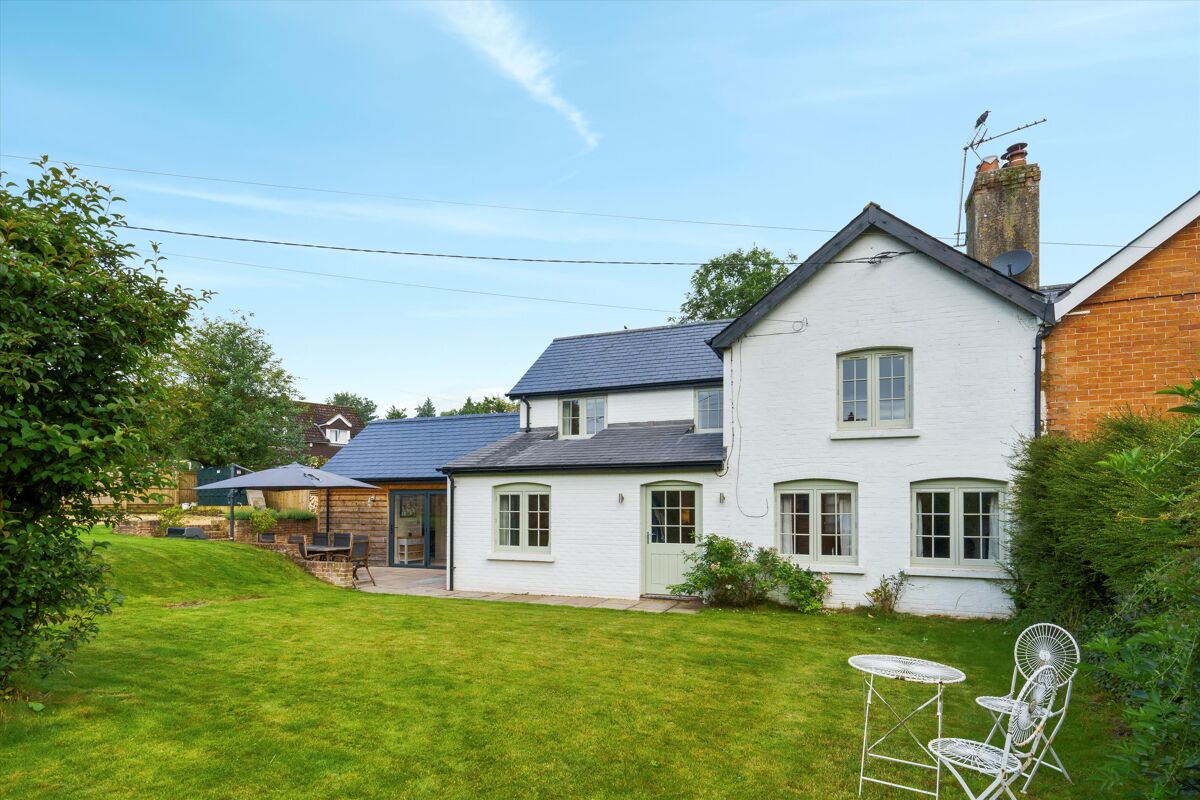 house for sale in Stoke, Andover, Hampshire, SP11 HNG012119795 Knight Frank