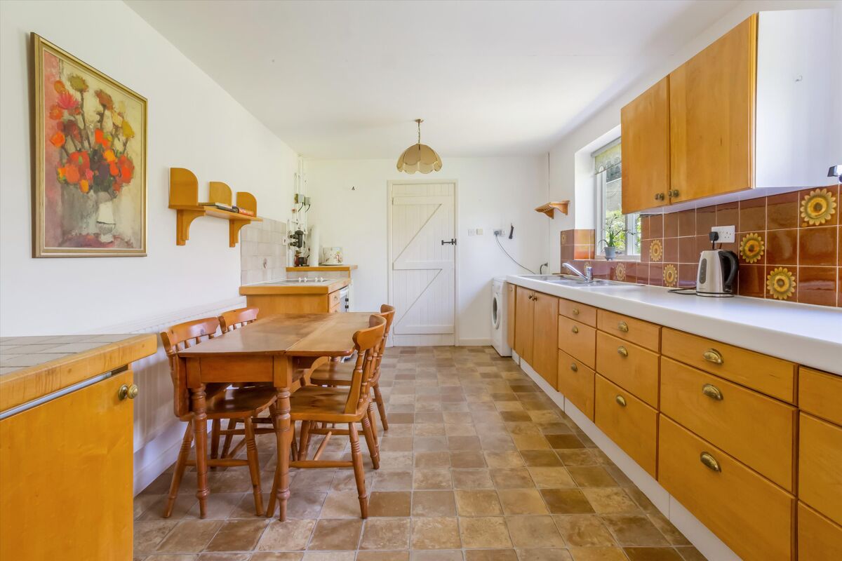 house for sale in Wildhern, Andover, Hampshire, SP11 HNG012122120