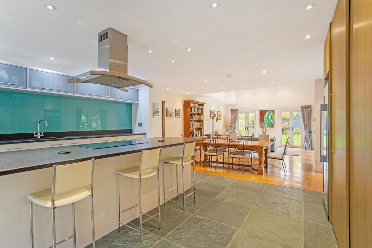 house for sale in Chain Hill, Wantage, Oxfordshire, OX12 HNG012139774