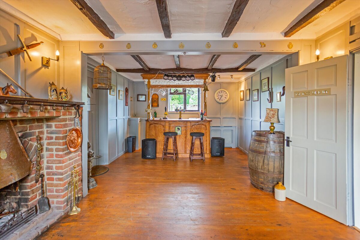 house for sale in Aylesbury House, Cadley Road, Collingbourne Ducis