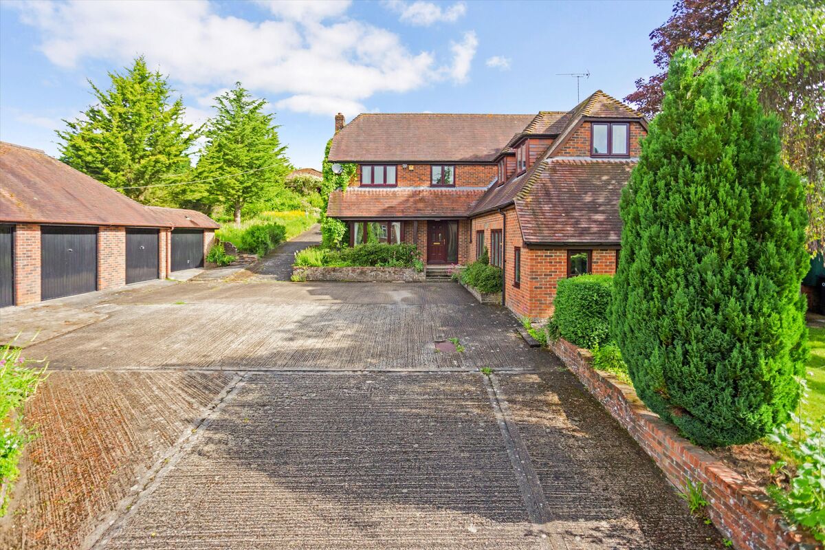 house for sale in Aylesbury House, Cadley Road, Collingbourne Ducis