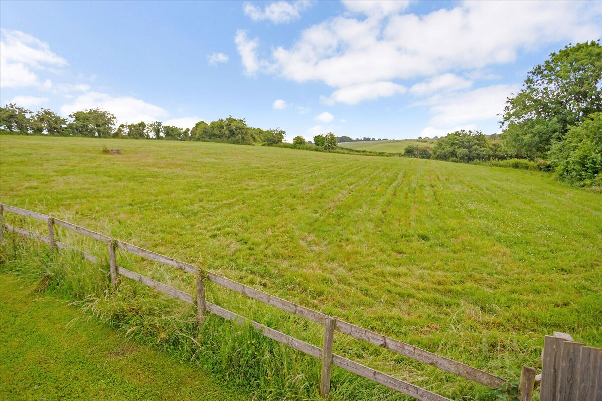 house for sale in Aylesbury House, Cadley Road, Collingbourne Ducis