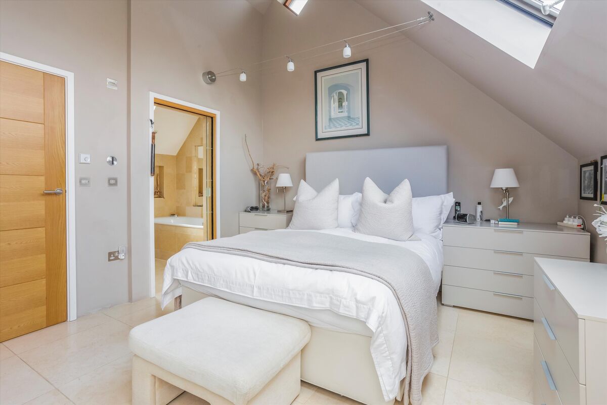 house for sale in Lockeridge, Marlborough, Wiltshire, SN8