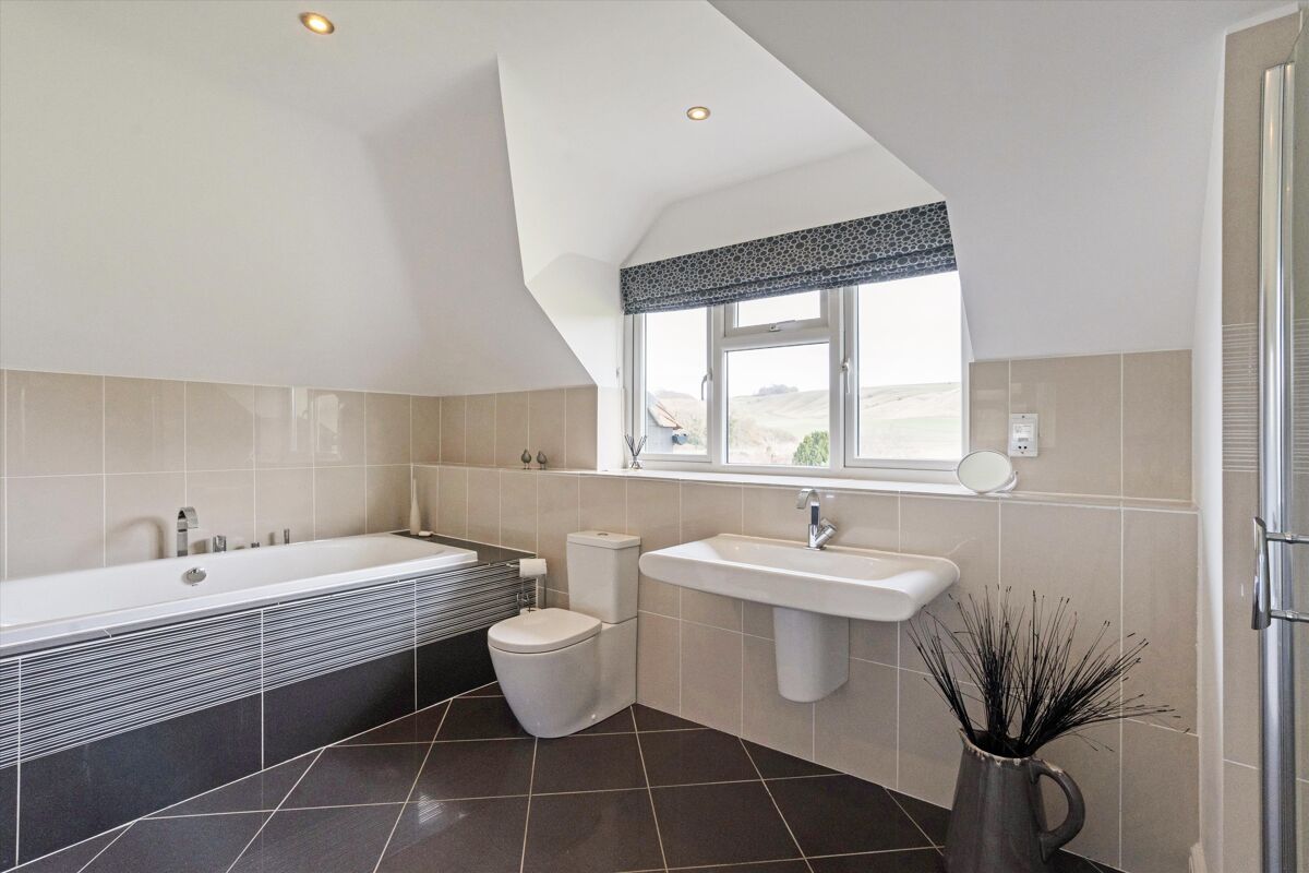 house for sale in Ashbury, Swindon, Oxfordshire, SN6 HNG012202416