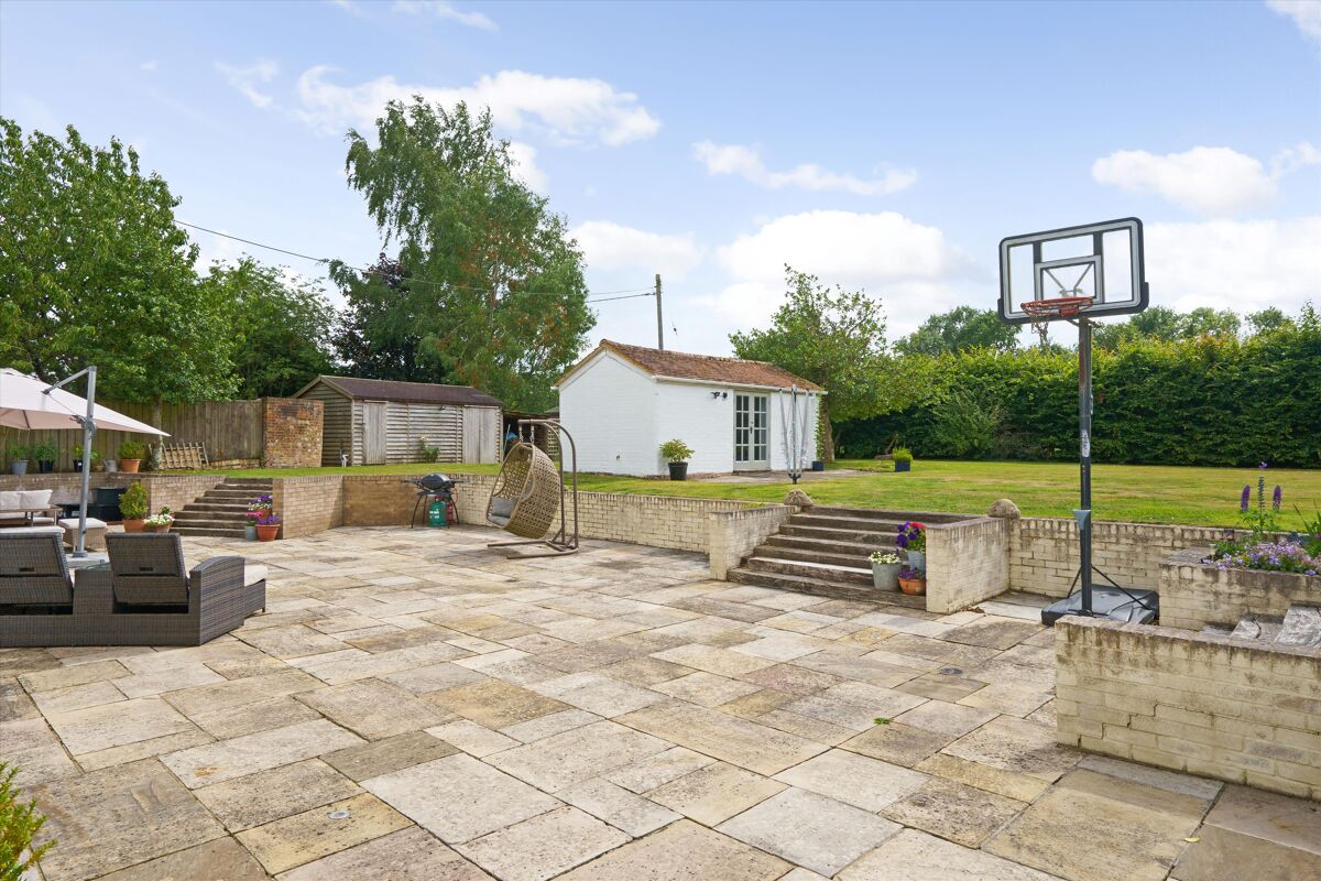 house for sale in Manningford Bruce, Pewsey, Wiltshire, SN9