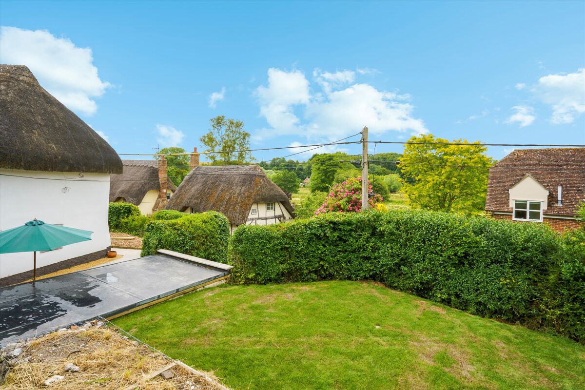 house for sale in Longstreet, Enford, Pewsey, Wiltshire, SN9