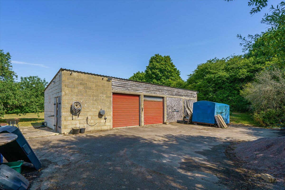 house for sale in Brook Street, Great Bedwyn, Marlborough, Wiltshire