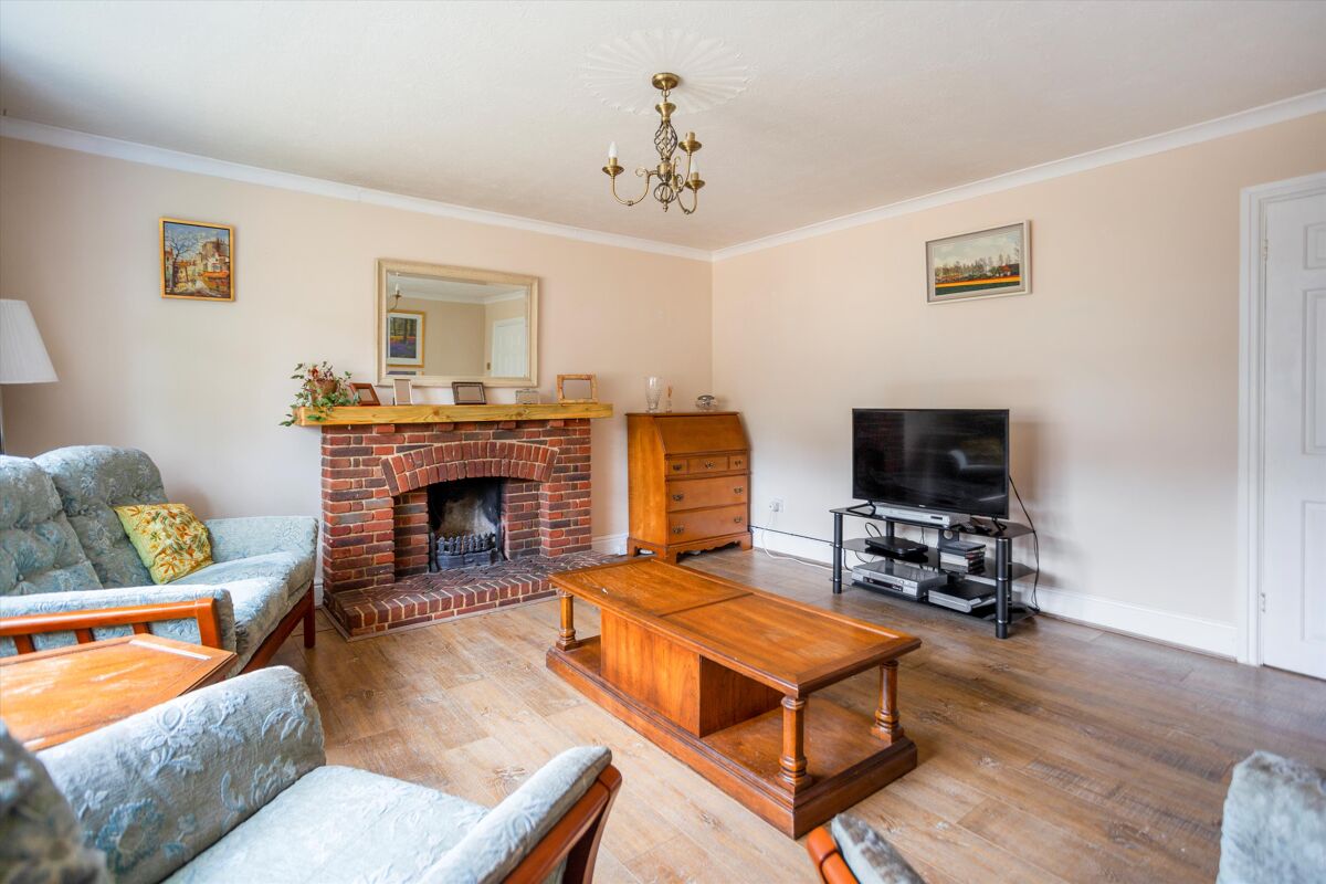 house for sale in Manor Park, Froxfield, Marlborough, Wiltshire, SN8