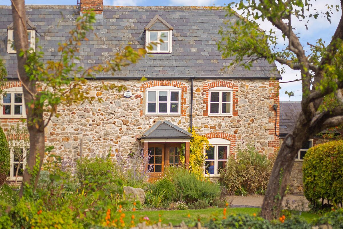 house for sale in High Street, Wanborough, Swindon, Wiltshire, SN4