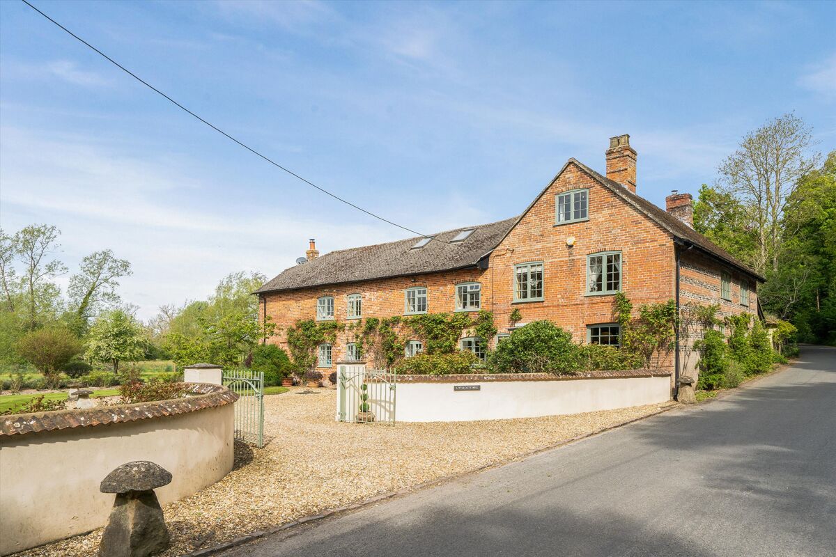 house for sale in Enford, Pewsey, Wiltshire, SN9 HNG012262327