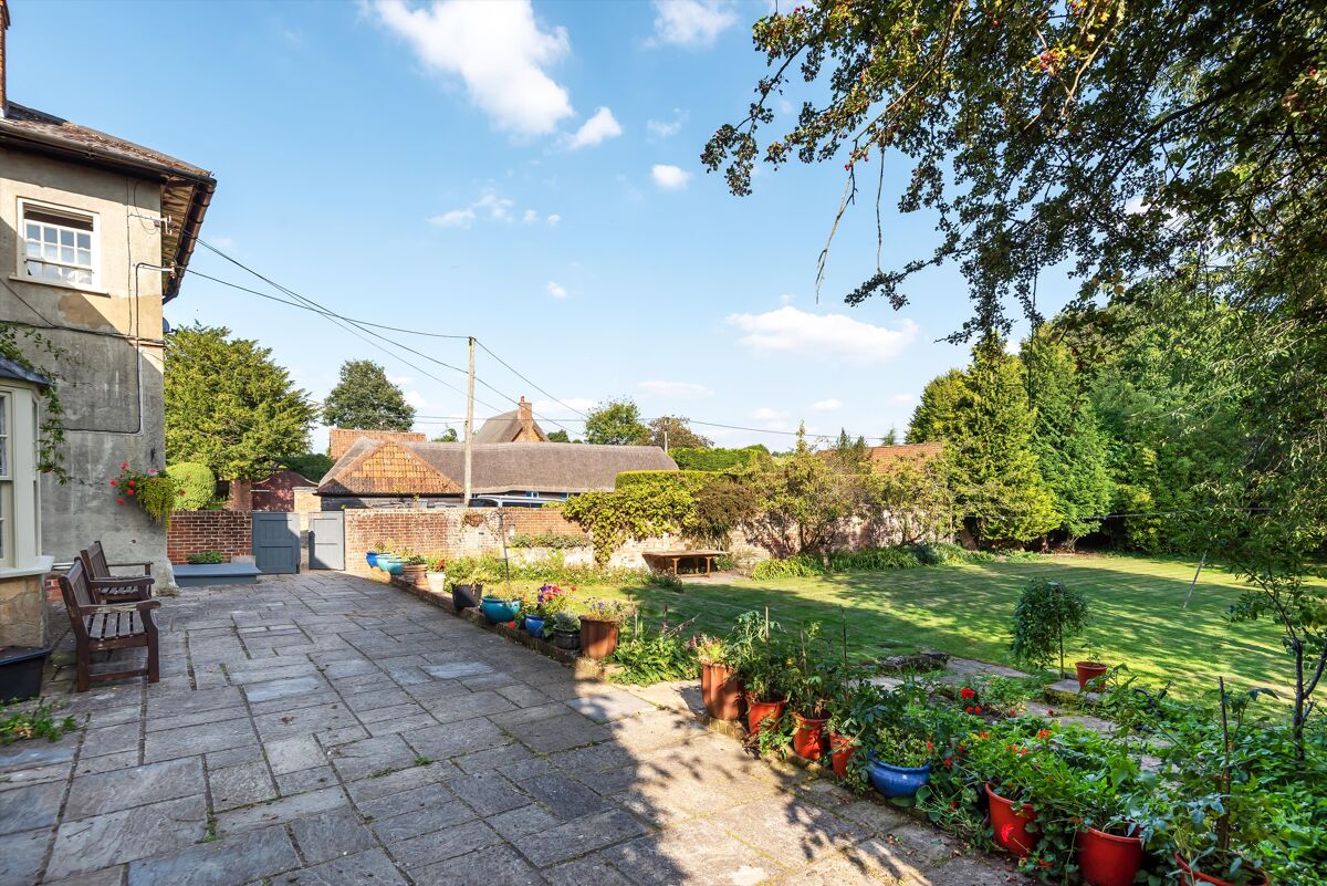 house for sale in Eastcott Common, Eastcott, Devizes, Wiltshire, SN10