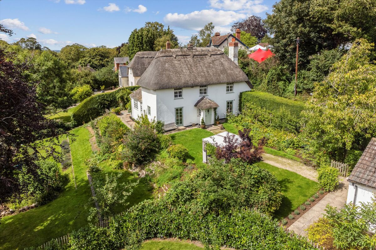 house for sale in Swindon, Wiltshire, SN6 HNG012294921