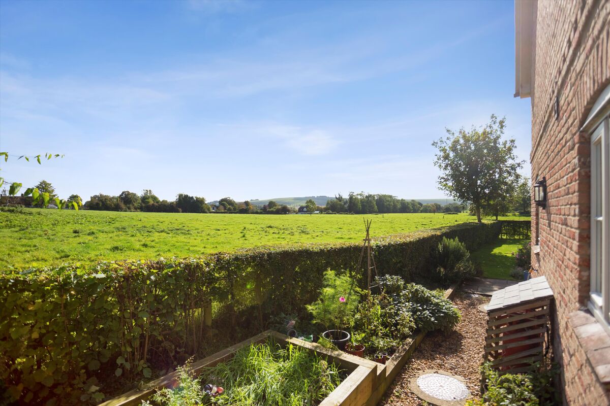 house for sale in Milton Road, Pewsey, Wiltshire, SN9 HNG012298126 Knight Frank