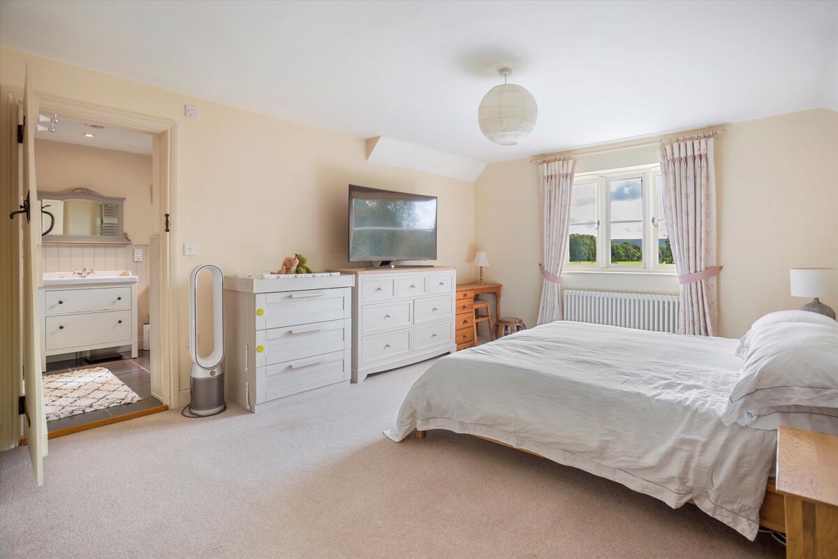 house for sale in Milton Road, Pewsey, Wiltshire, SN9 HNG012298126