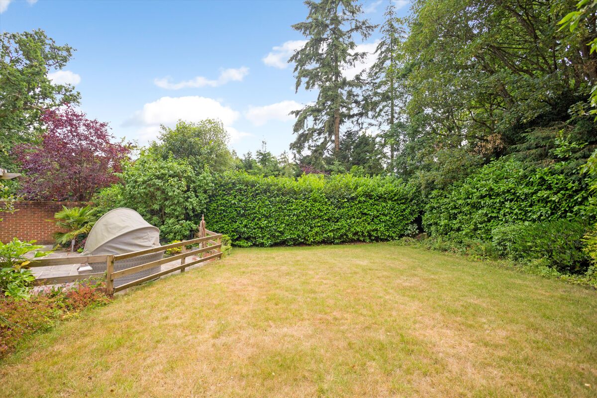 house for sale in Garden Close Lane, Newbury, Berkshire, RG14