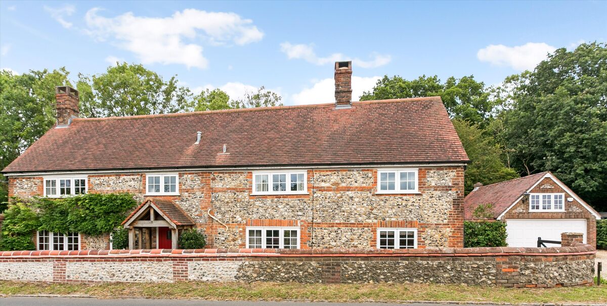 house for sale in Ermin Street, Shefford Woodlands, Hungerford