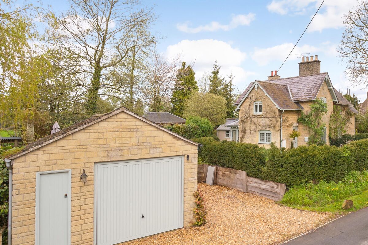 house for sale in Compton Road, Hilmarton, Calne, Wiltshire, SN11