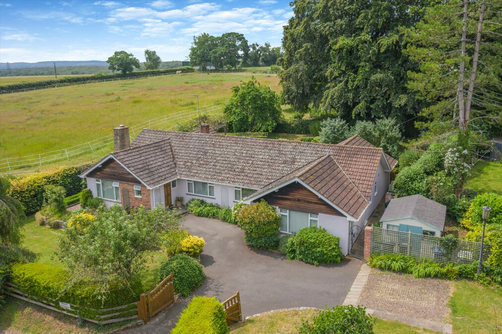 Image of Forest Lane, Upper Chute, Andover, Wiltshire, SP11