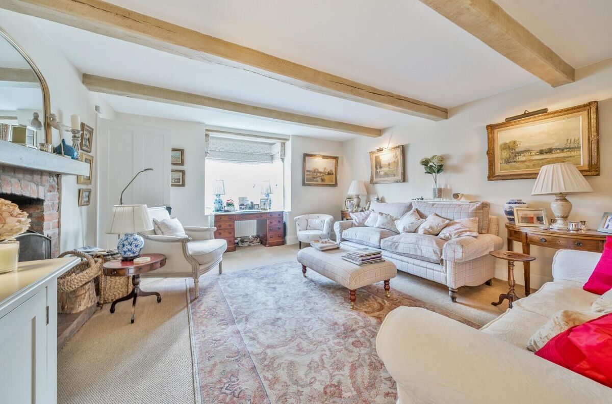 house for sale in Easton Royal, Pewsey, Wiltshire, SN9 HNG012497679