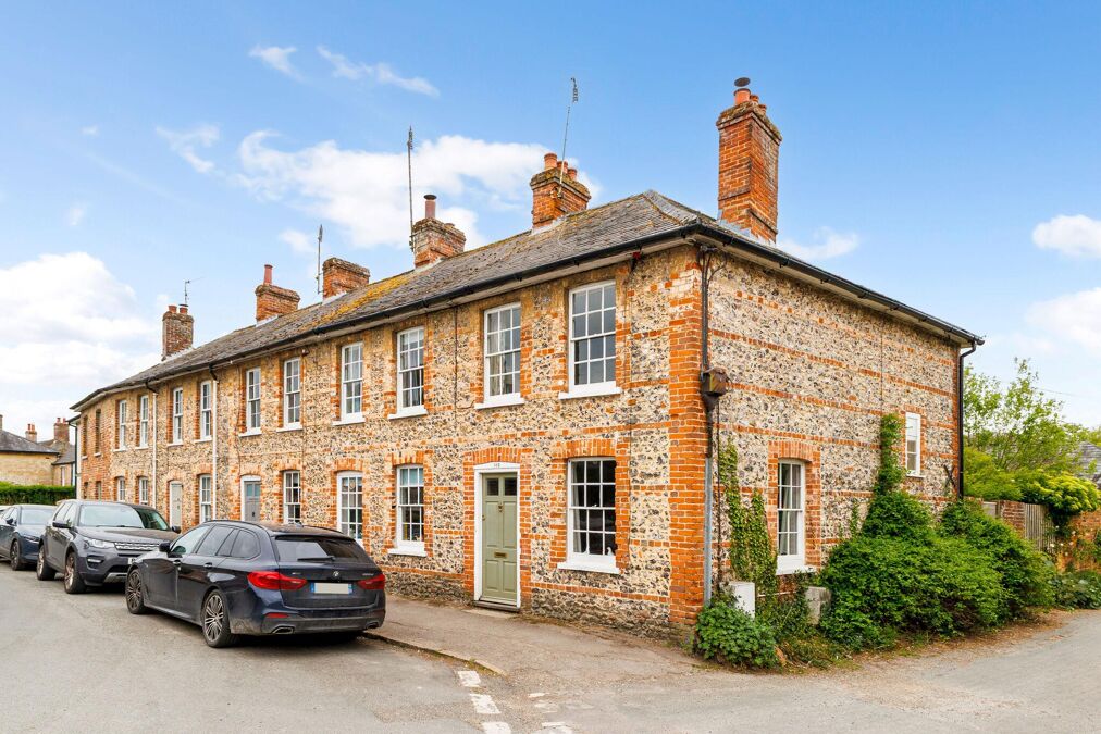 Image of High Street, Ramsbury, Marlborough, Wiltshire, SN8