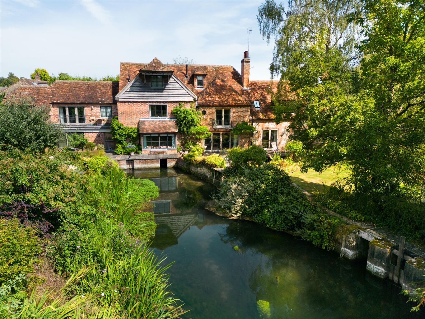 Image of Mill Lane, Ramsbury, Marlborough, Wiltshire, SN8