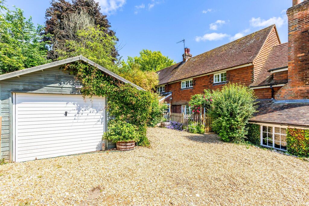 Image of Springhill Lane, St. Mary Bourne, Andover, Hampshire, SP11