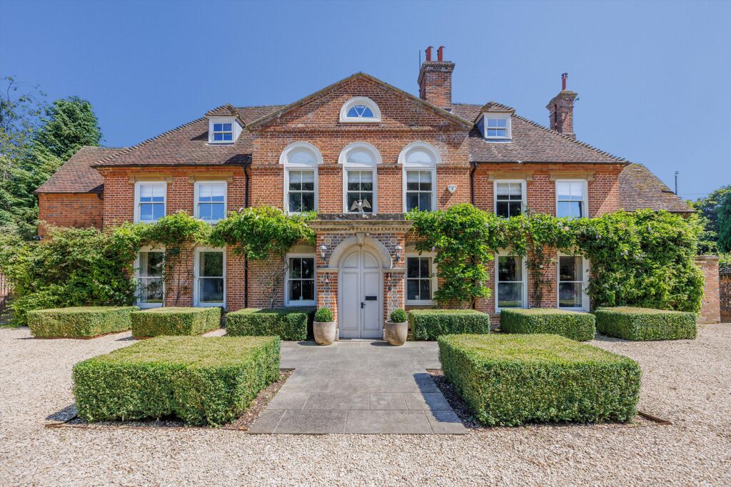 Image of Chieveley, Berkshire RG20