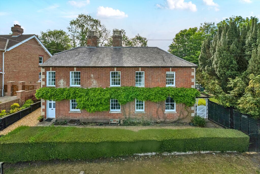 Image of Devizes Road, Potterne, Devizes, Wiltshire, SN10