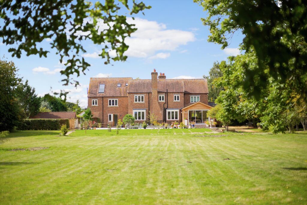 Image of Manningford Abbots, Pewsey, Wiltshire SN9