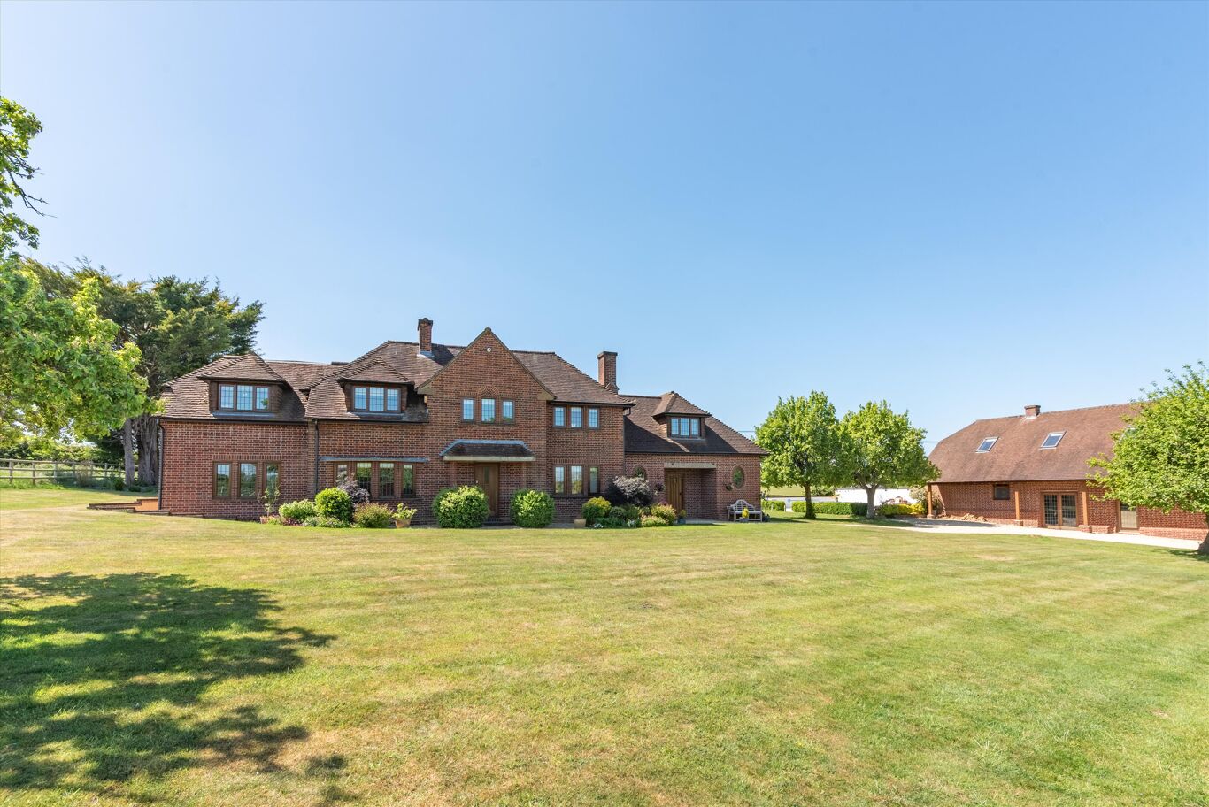Image of Appleshaw, Andover, Hampshire SP11